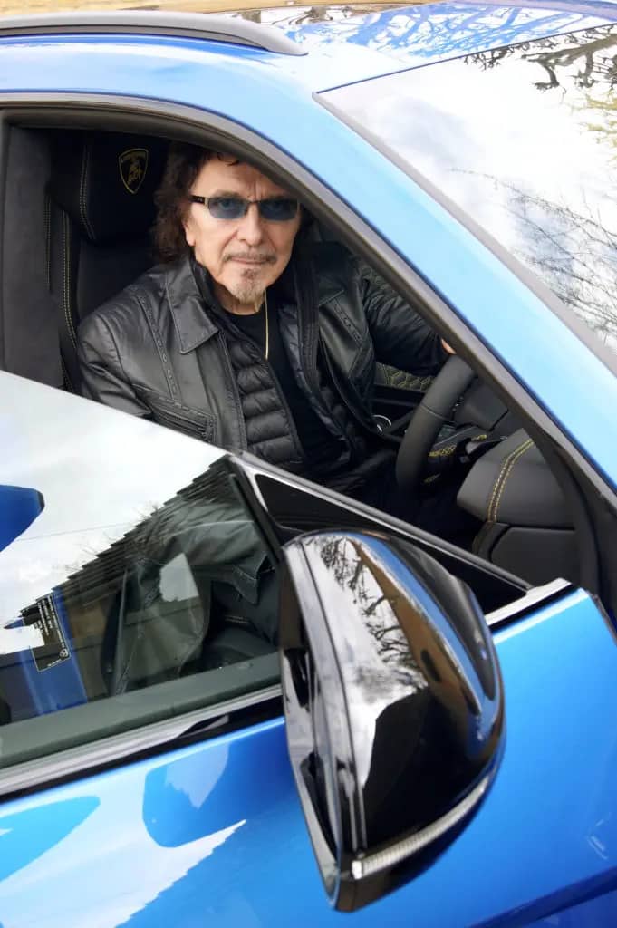 Tony Iommi, la légende du rock totalement fan de Lamborghini