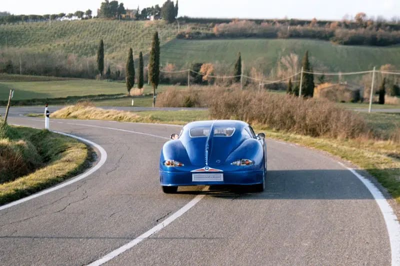Antas V8