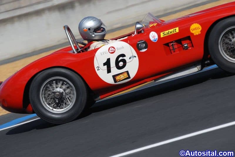 DSC_2411-2.jpg