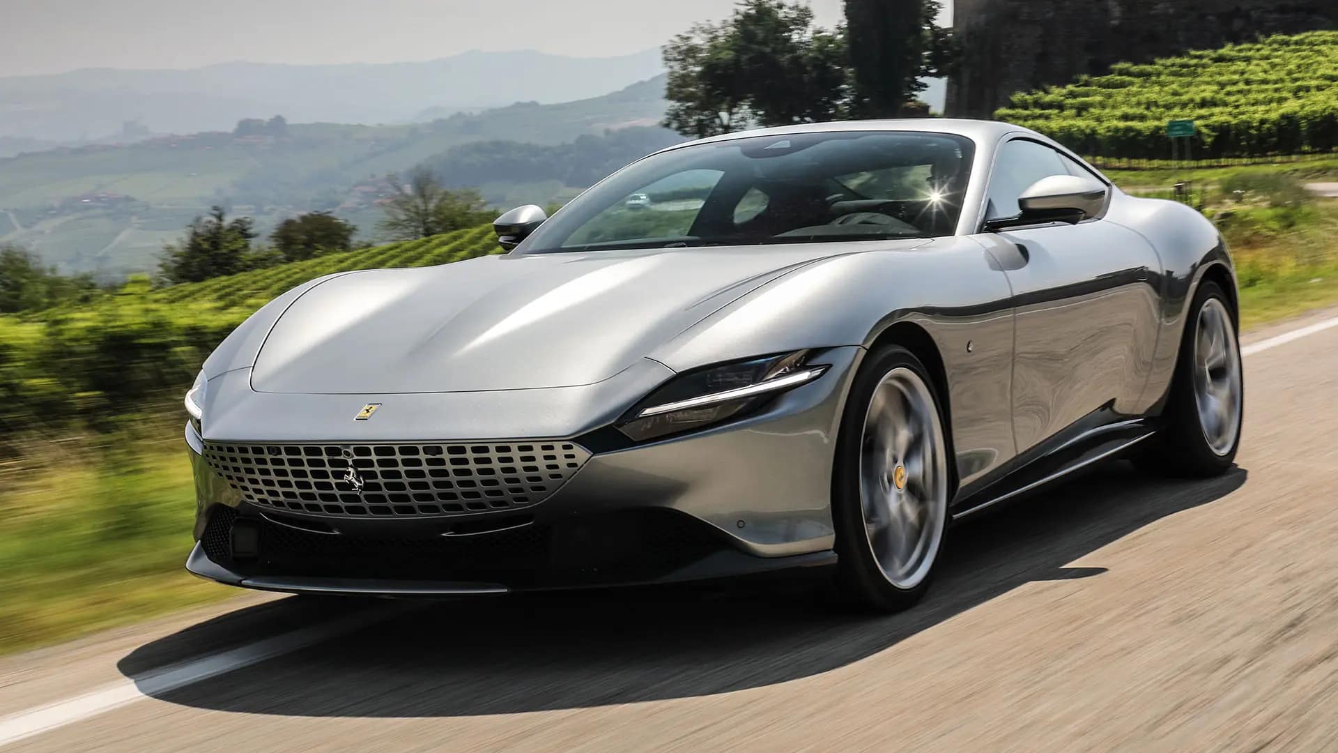Ferrari Roma : un modèle 100% inédit ! Quel sera son prix ? [photos]